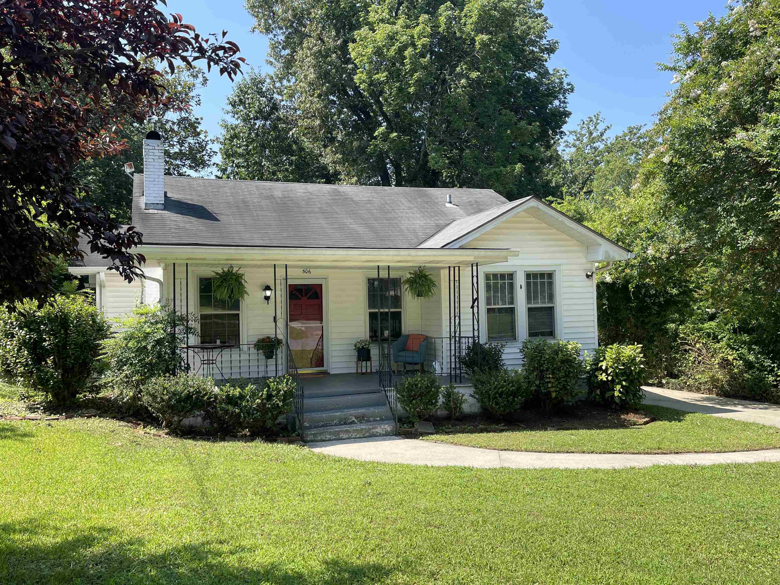 Property Photo:  506 E. 8th Street SE  GA 30161 