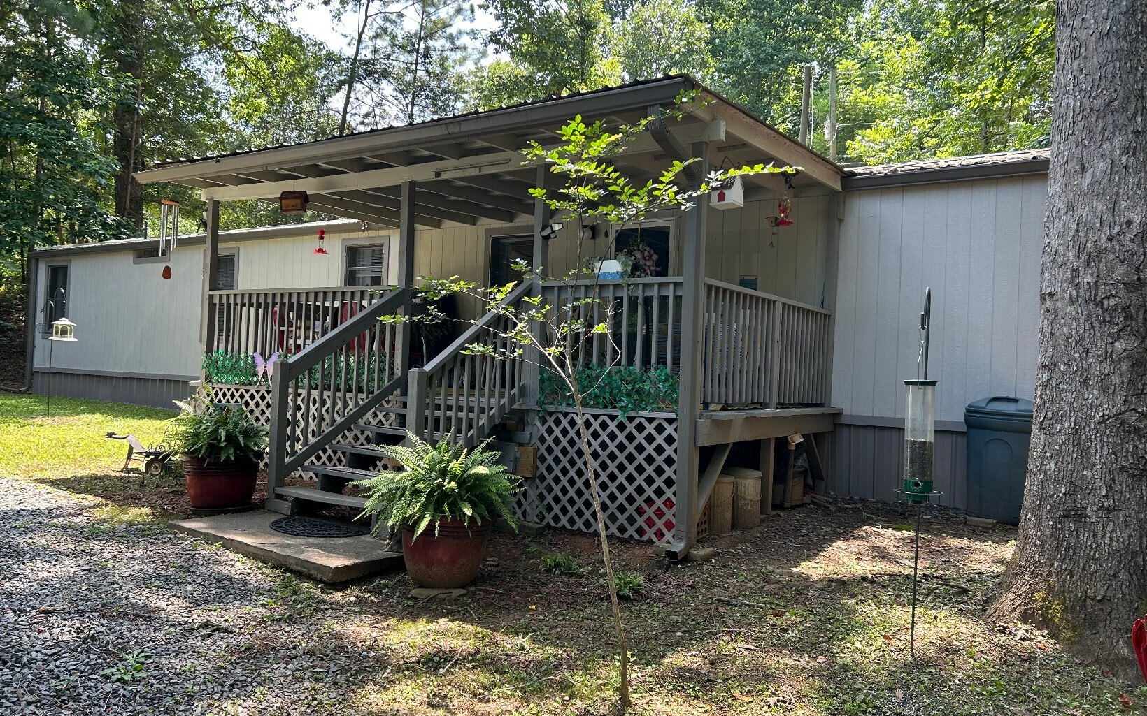 Property Photo: 200 Alpine Court GA 30540