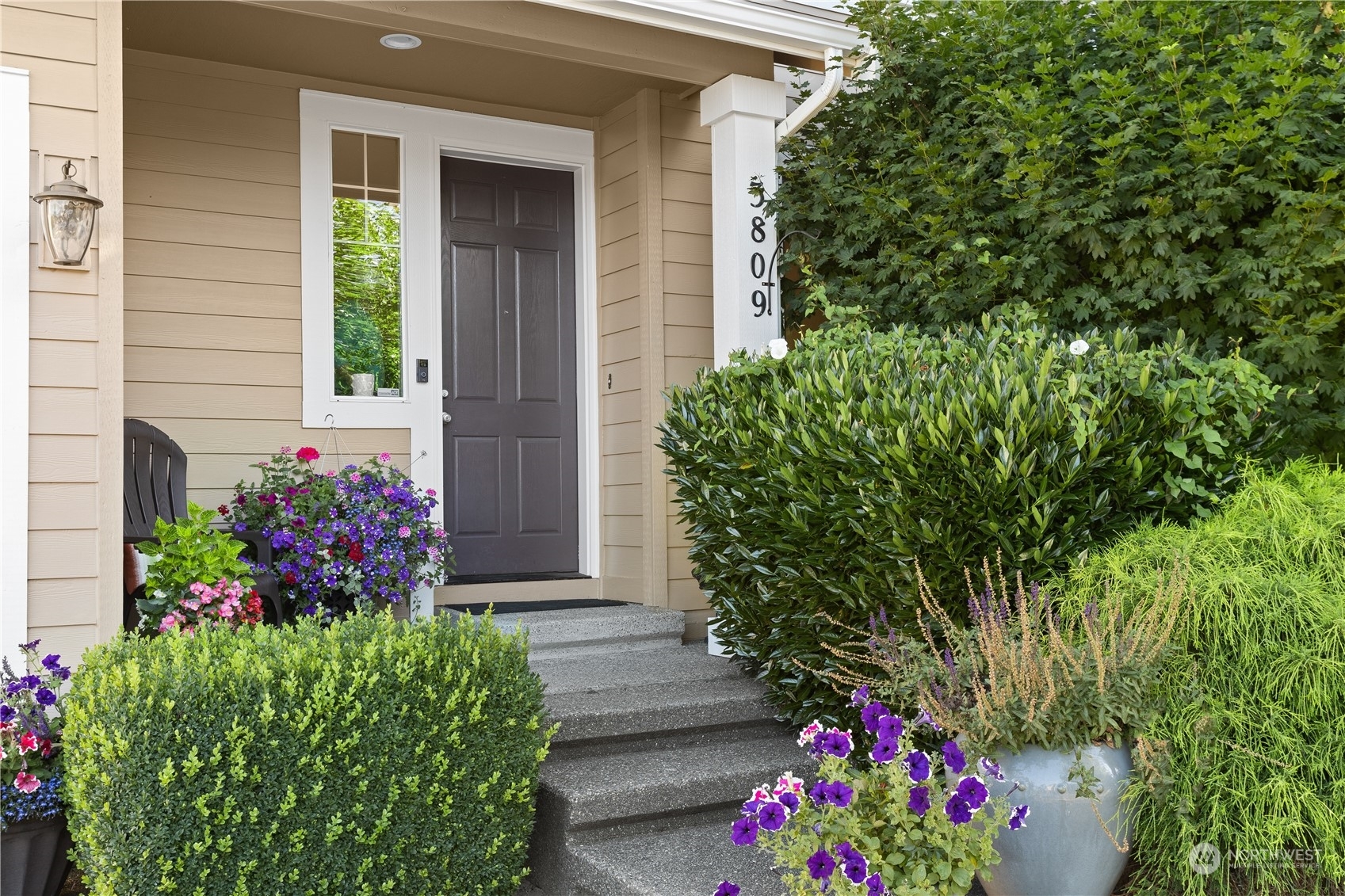Property Photo: 3809 Rossberg Street SE WA 98503