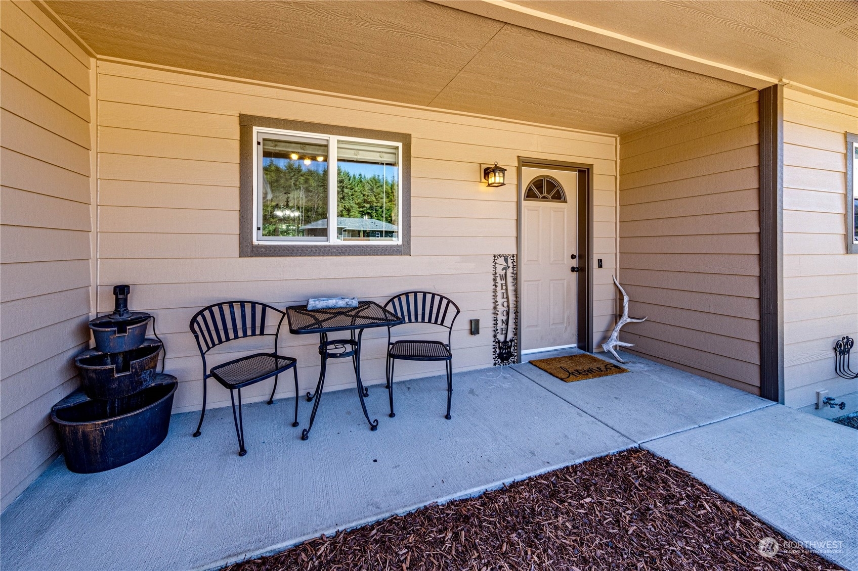 Property Photo:  1427 Pendley Court  WA 98363 