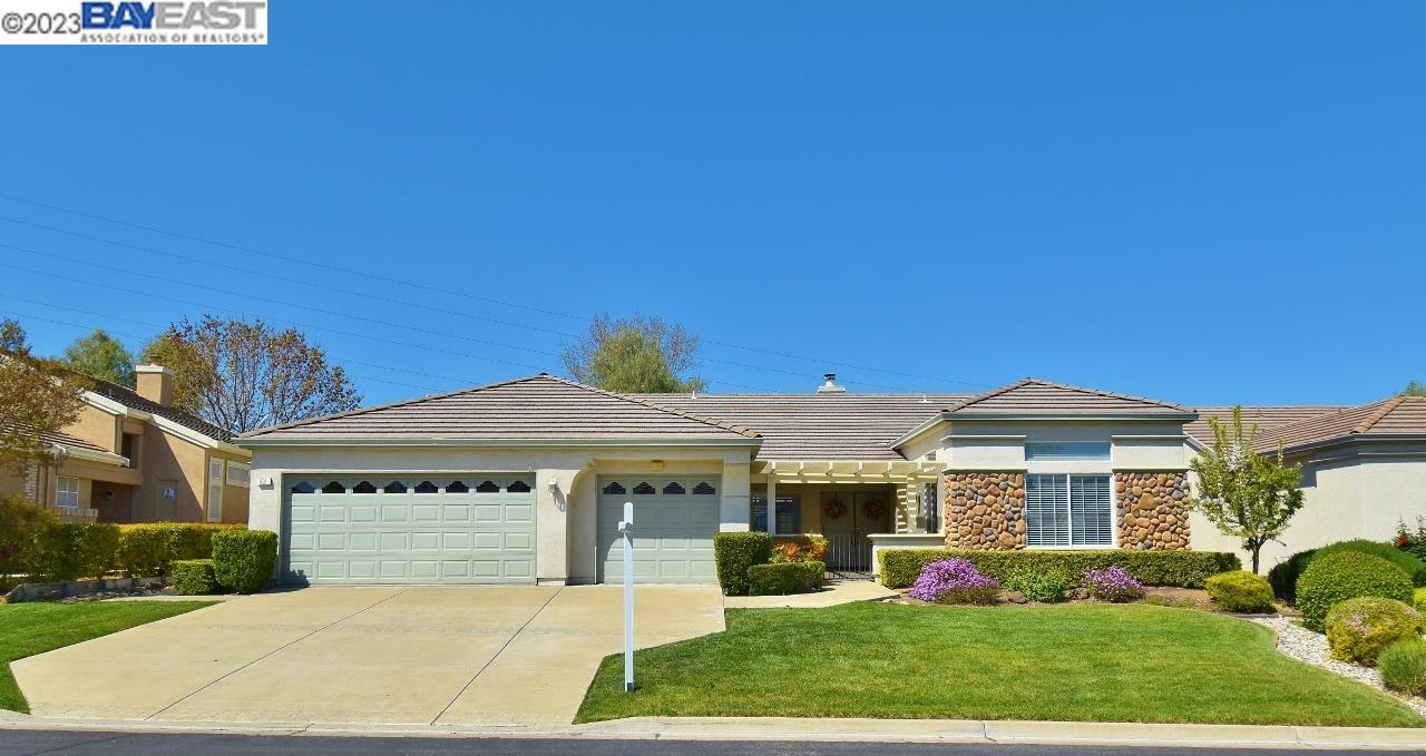 Property Photo:  691 Central Park Place  CA 94513 