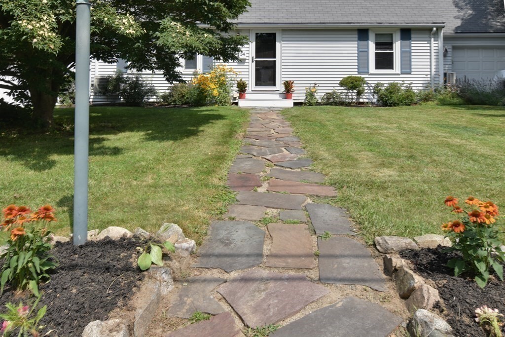 Property Photo: 54 Richwood Street MA 01701