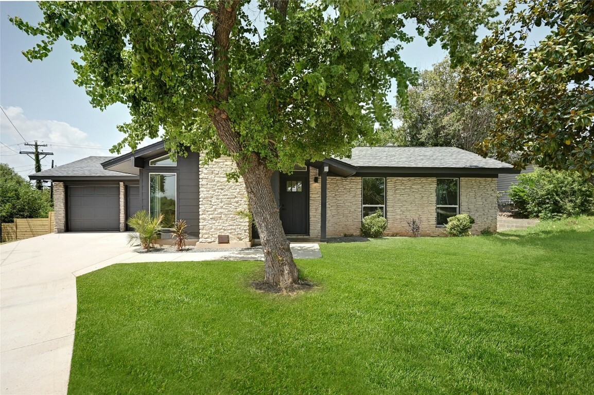 Property Photo:  3302 Norwood Hill Road  TX 78723 