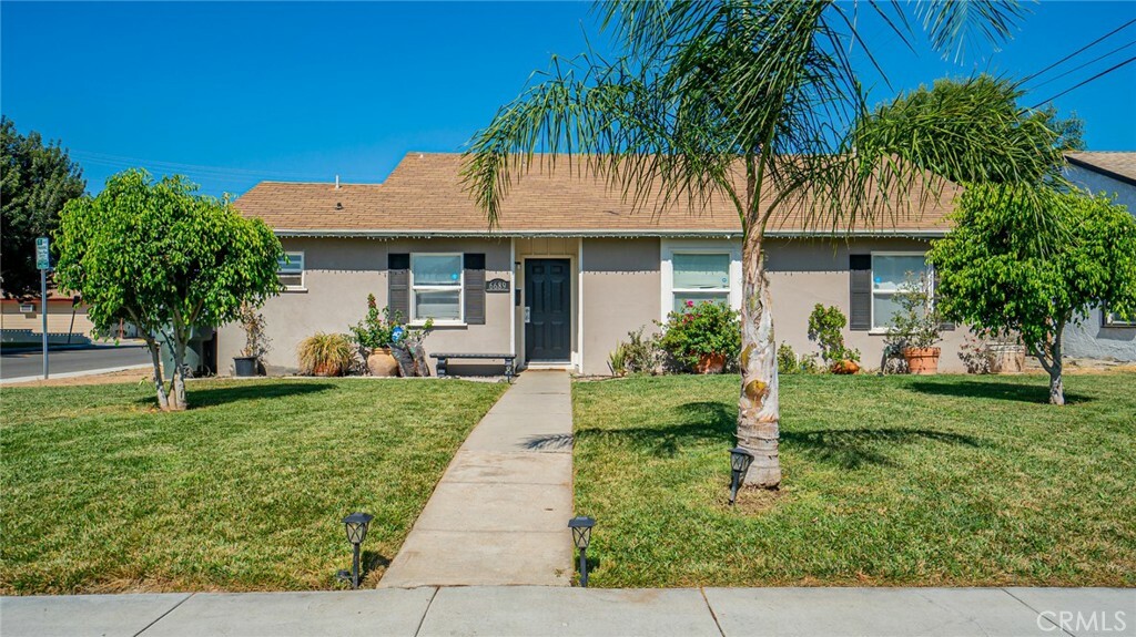 Property Photo:  6689 Yellowstone Drive  CA 92506 