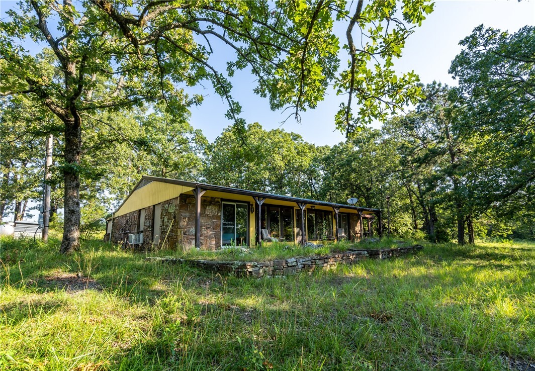 Property Photo: 22132 Ray Wc 4425 Road AR 72948