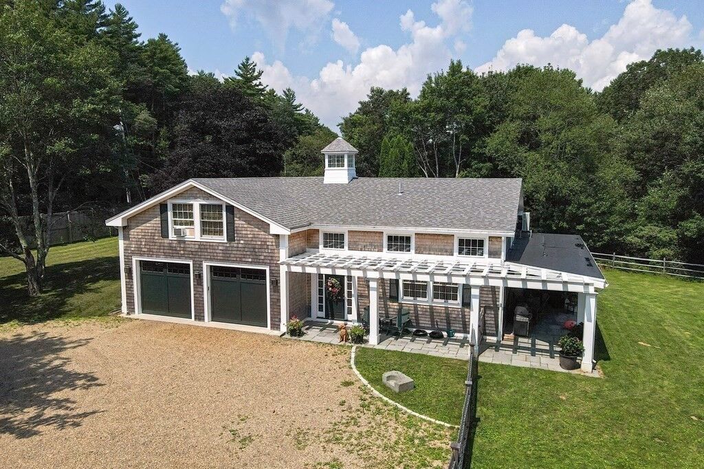 Property Photo:  208 Southern Avenue  MA 01929 