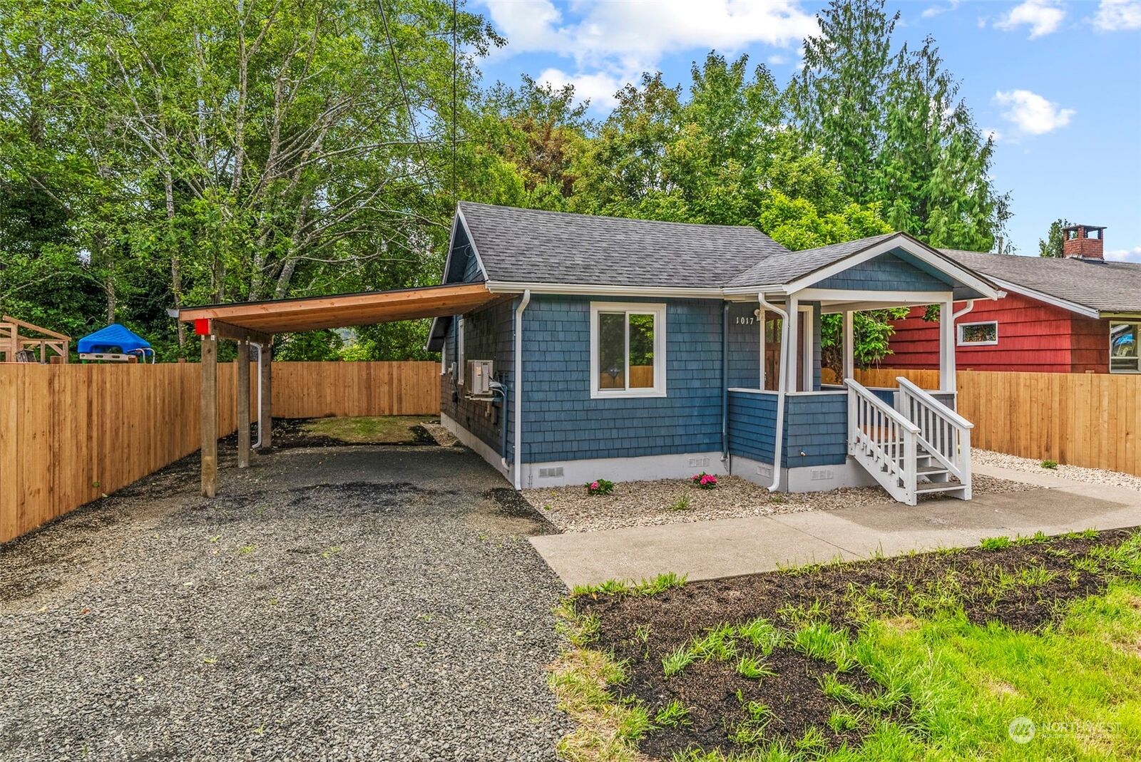 1 bed Aberdeen home for sale 1017 Macfarlane Street, Aberdeen, WA 98520