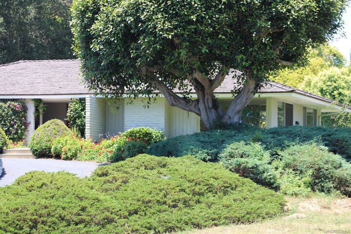 Property Photo:  6350 Mimulus  CA 92067 