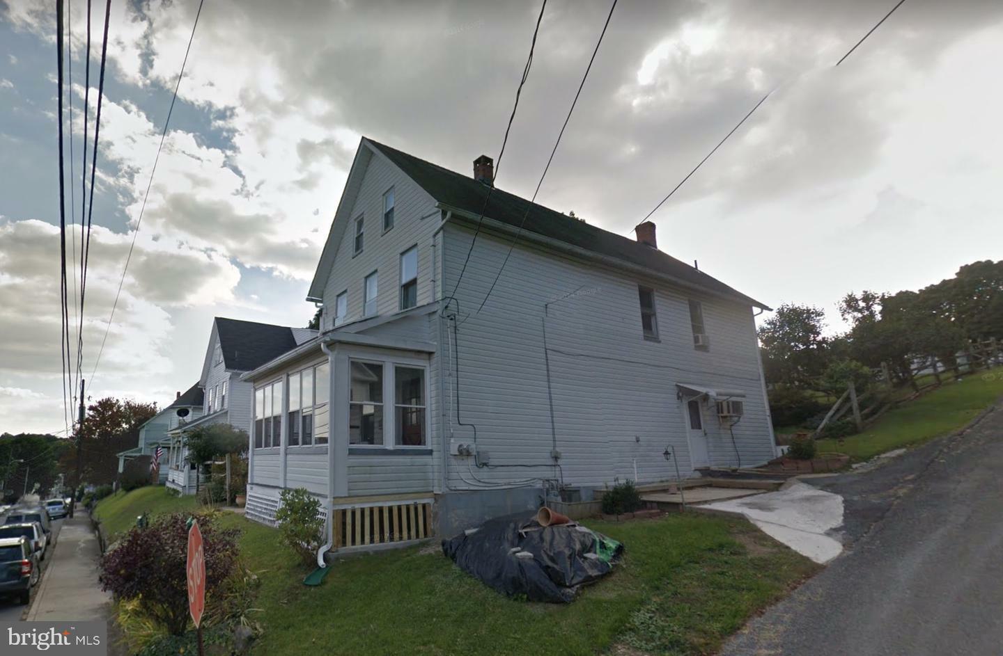 Property Photo:  242 N 4th Street  PA 18013 