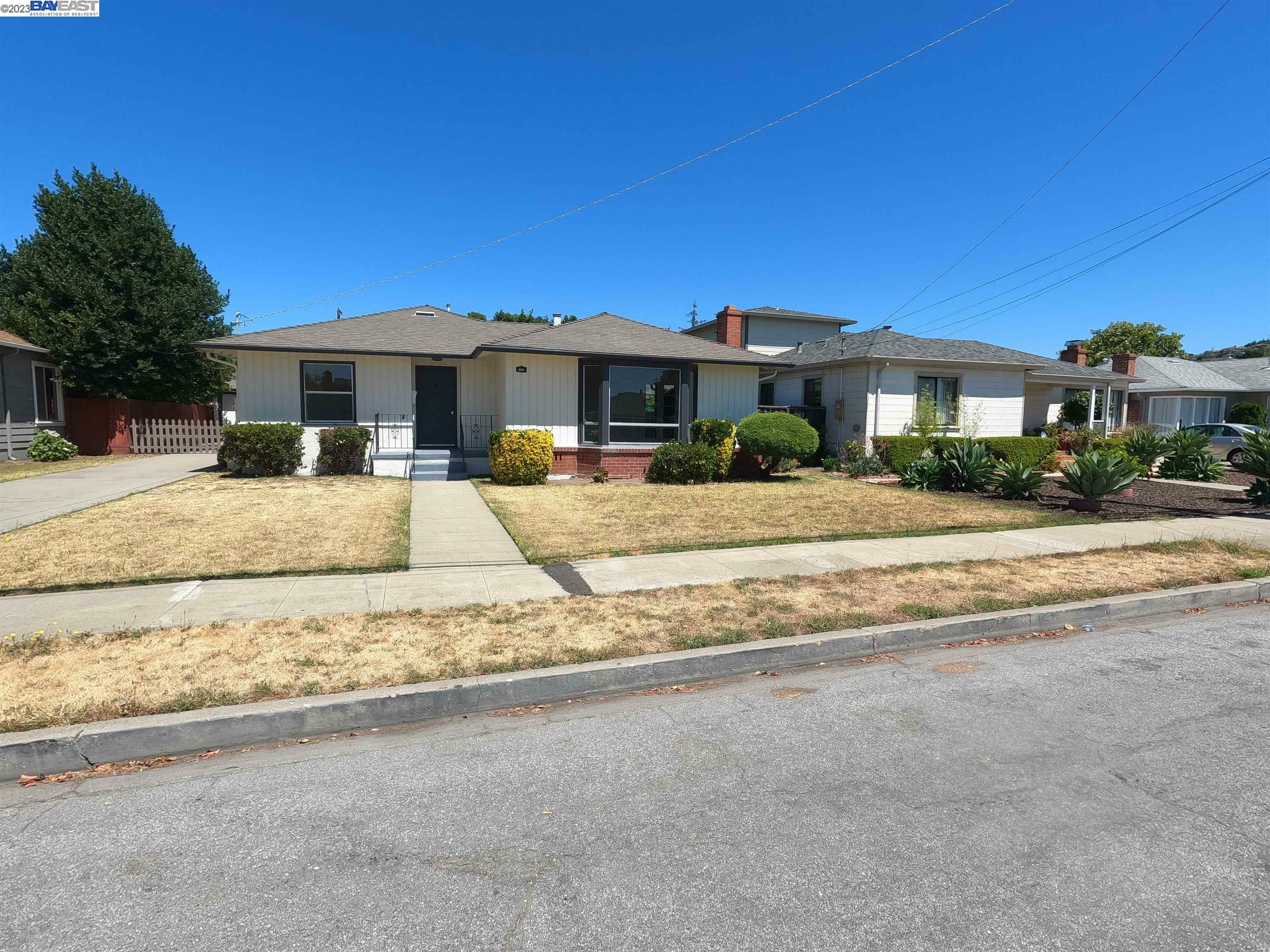 Property Photo:  834 Sybil Ave  CA 94577 