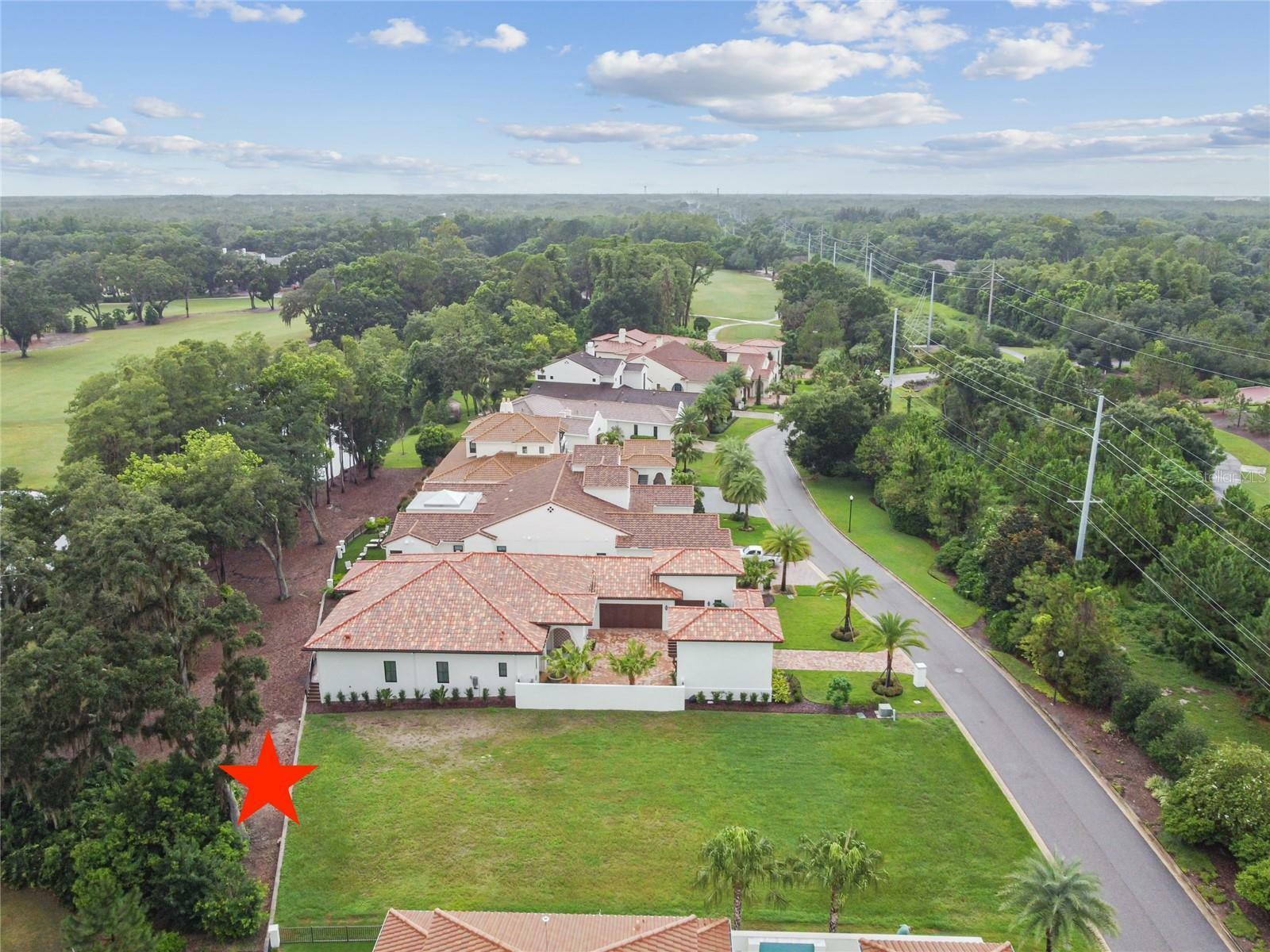 Property Photo:  16912 Villalagos De Avila  FL 33548 