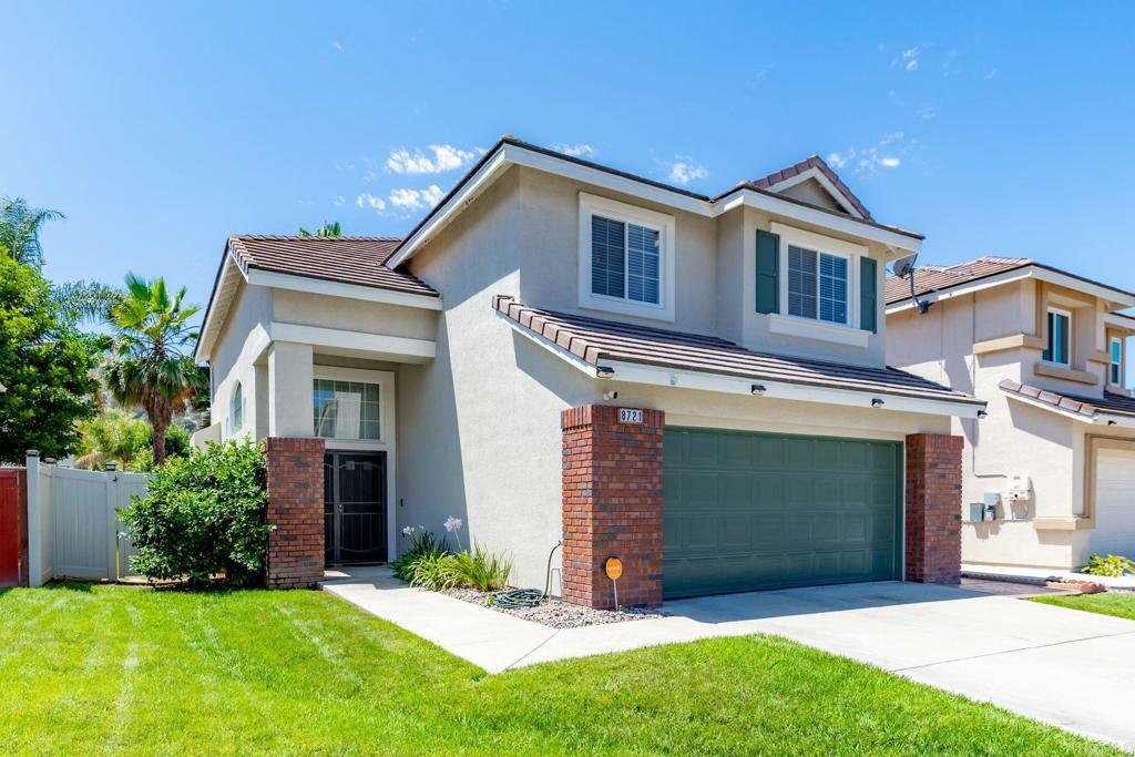 Property Photo:  8721 Gracilior Court  CA 92026 