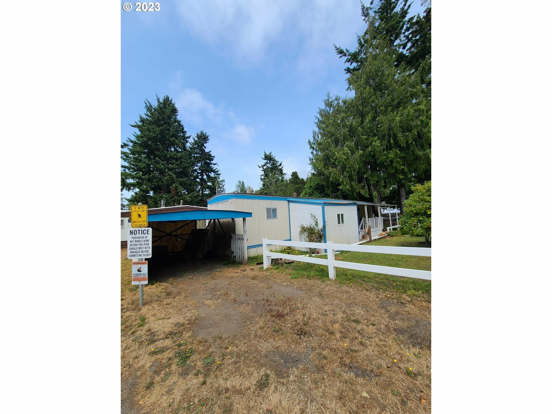 Property Photo:  67624 Spinreel Rd 16  OR 97459 