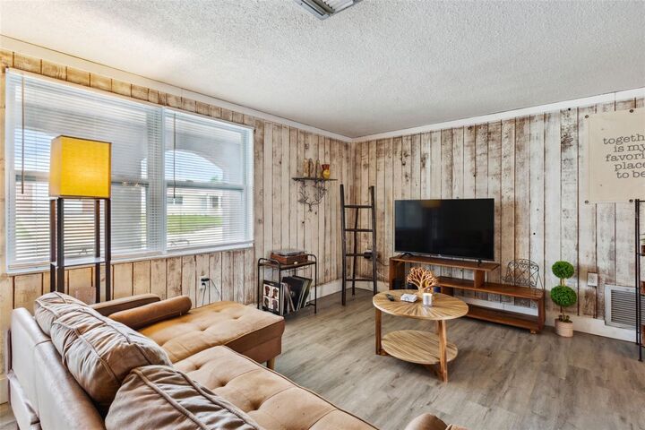 Property Photo:  9515 Gray Fox Lane  FL 34668 