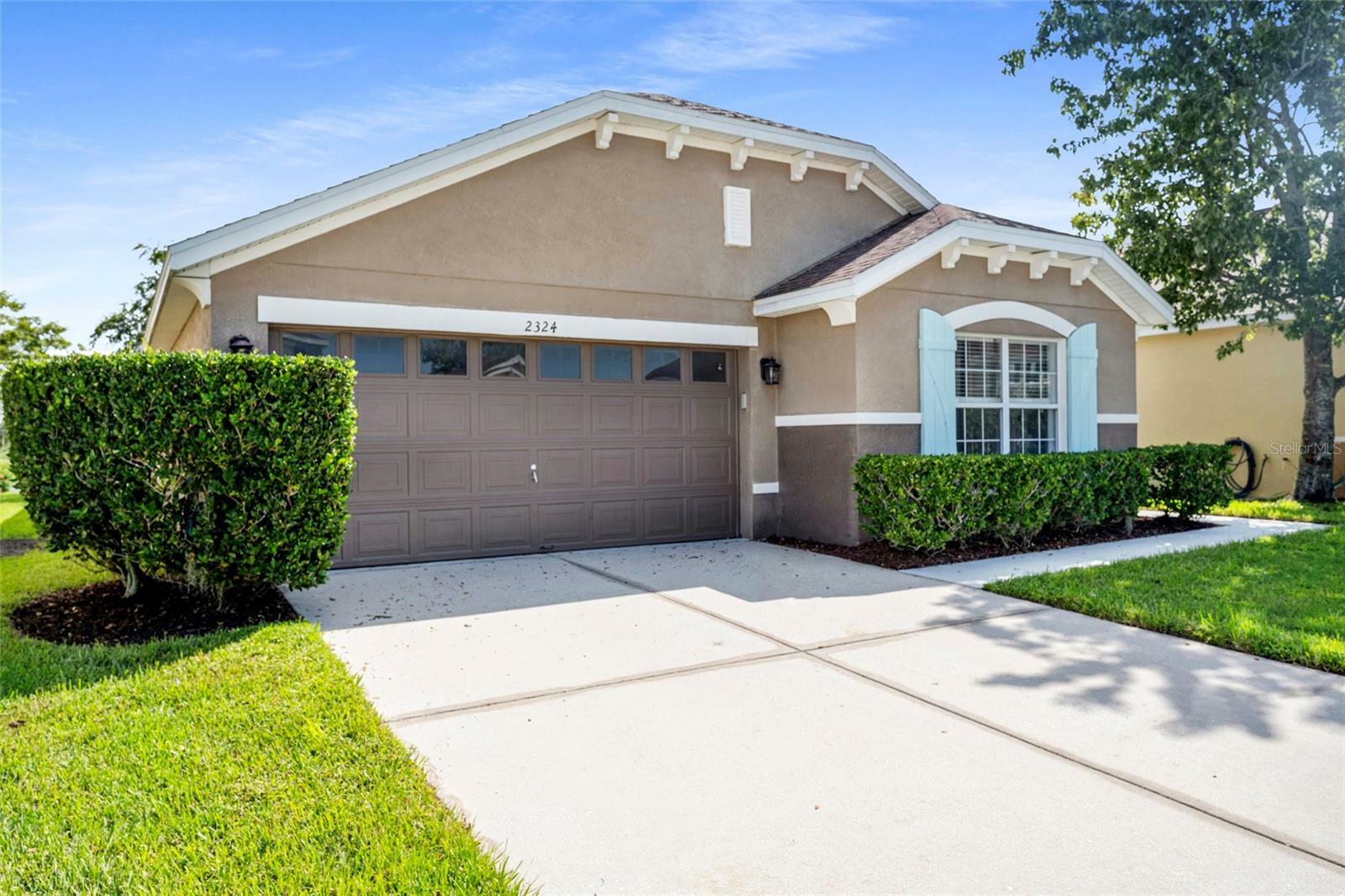 Property Photo: 2324 Geneva Drive FL 33805