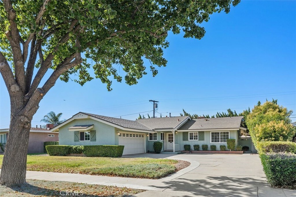 Property Photo:  5402 Scott Avenue  CA 92504 