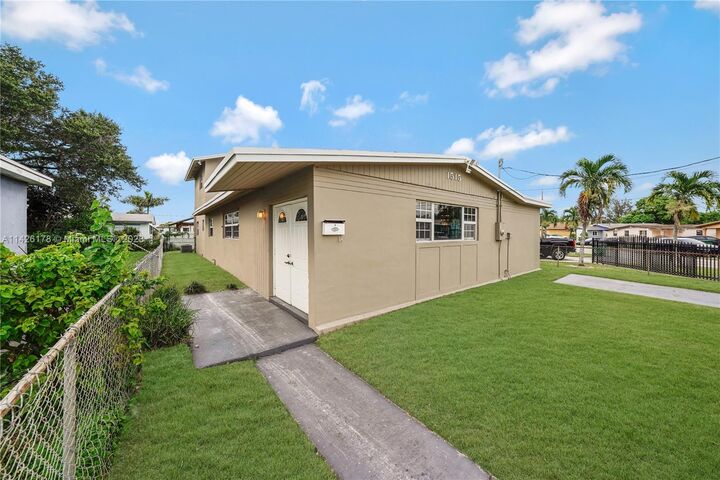 1515 NW 153rd St  Miami Gardens FL 33054 photo