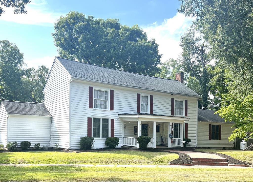 Property Photo:  1404 10th Street  VA 23974 