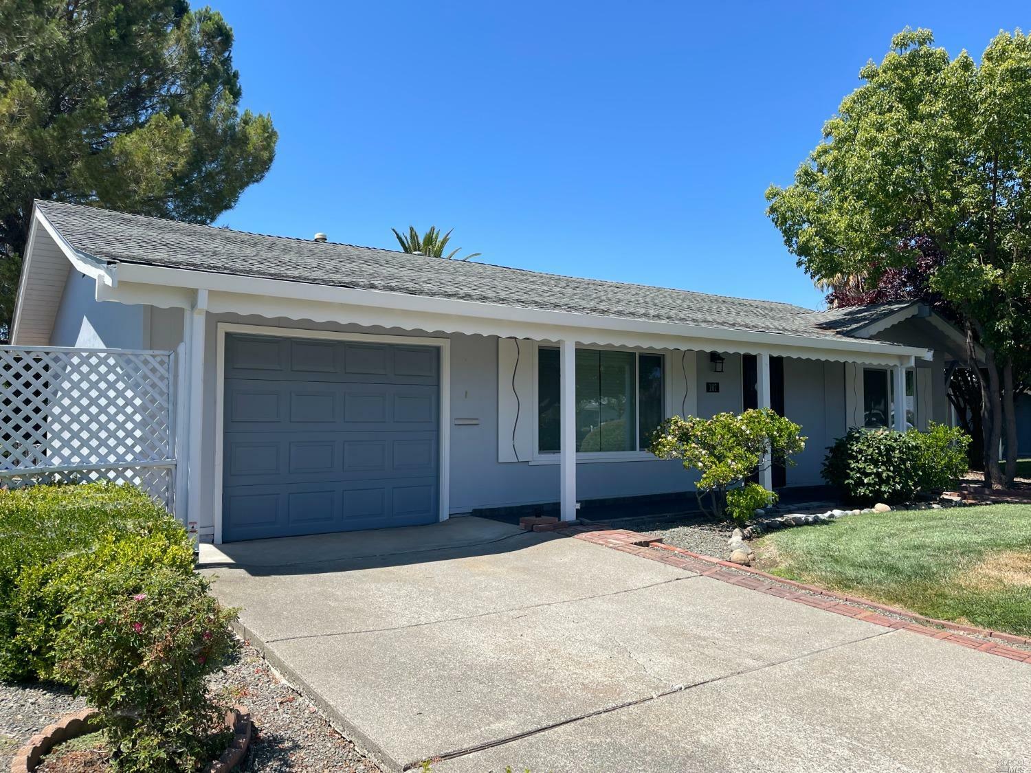 Property Photo:  167 Lassen Circle  CA 95687 