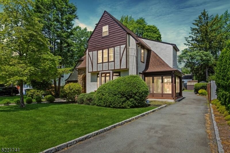 Property Photo: 1363 Chetwynd Ave NJ 07060