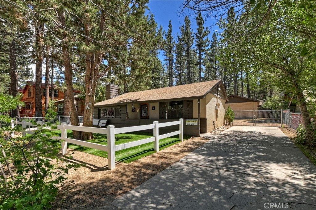 Property Photo:  208 W Aeroplane Boulevard  CA 92314 