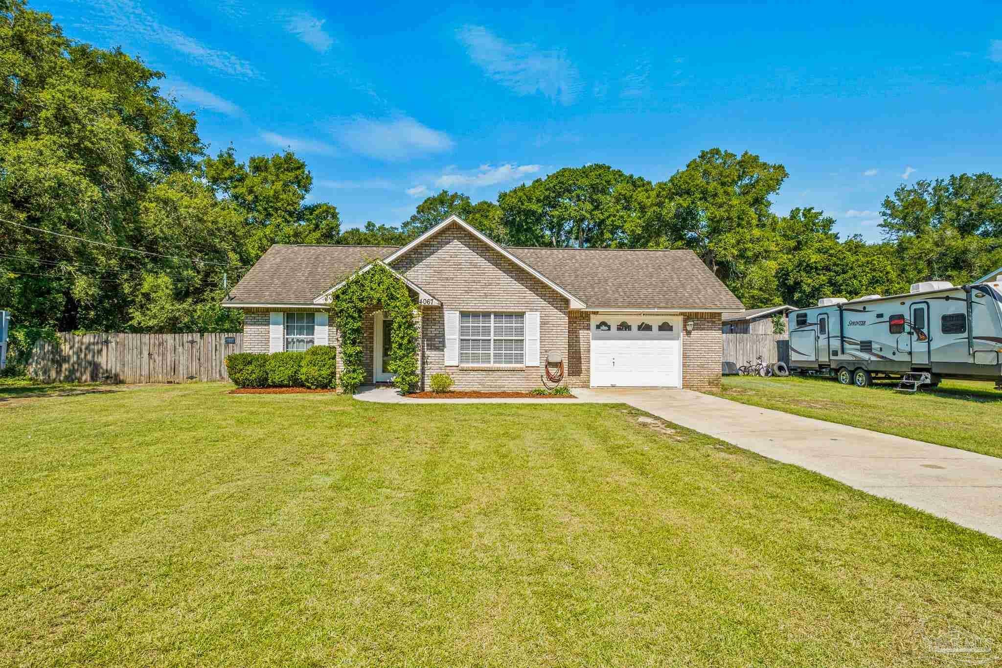 Property Photo:  4067 Buford Ln  FL 32583 
