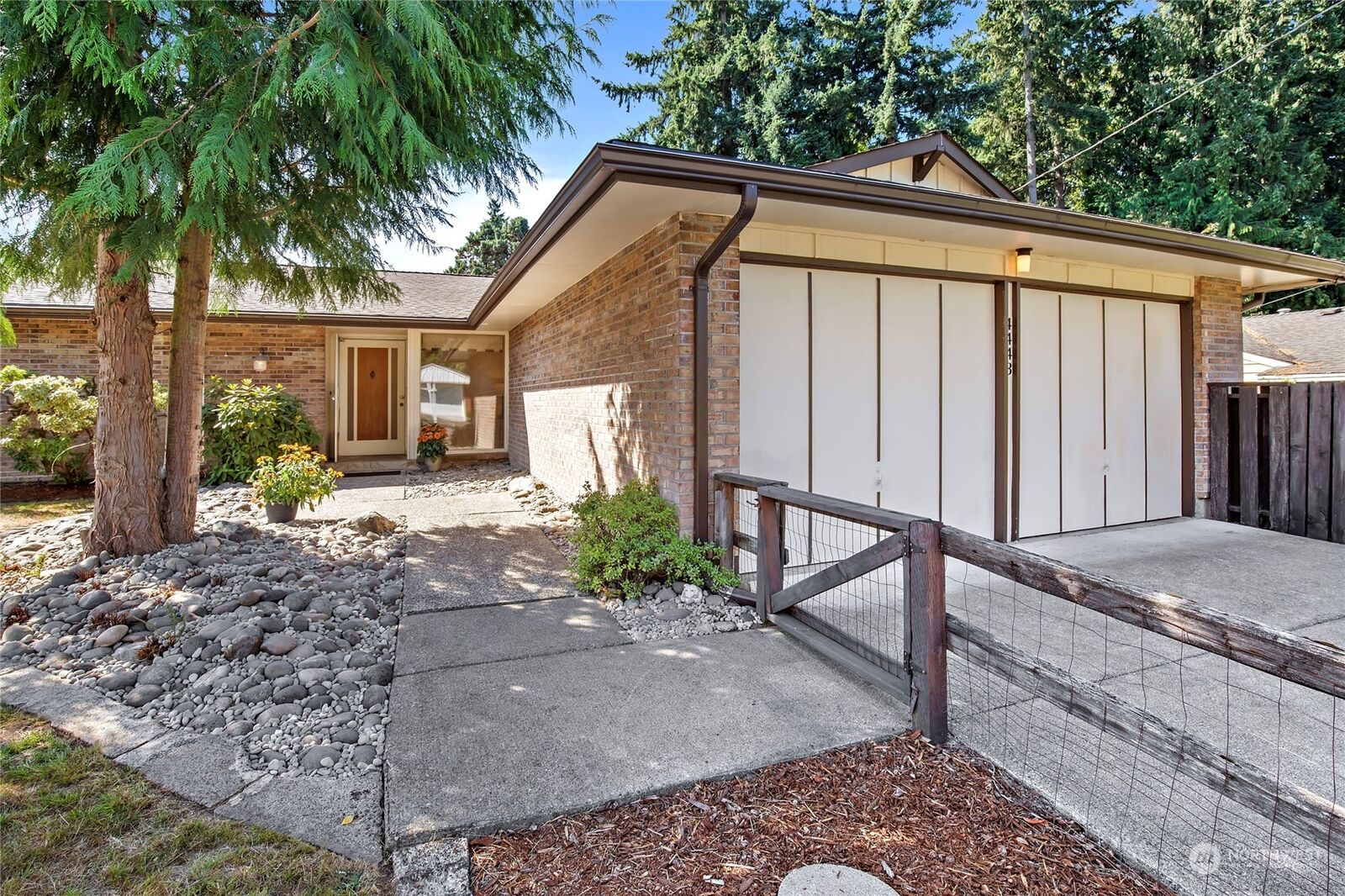 Property Photo:  4443 S 350th Street  WA 98001 