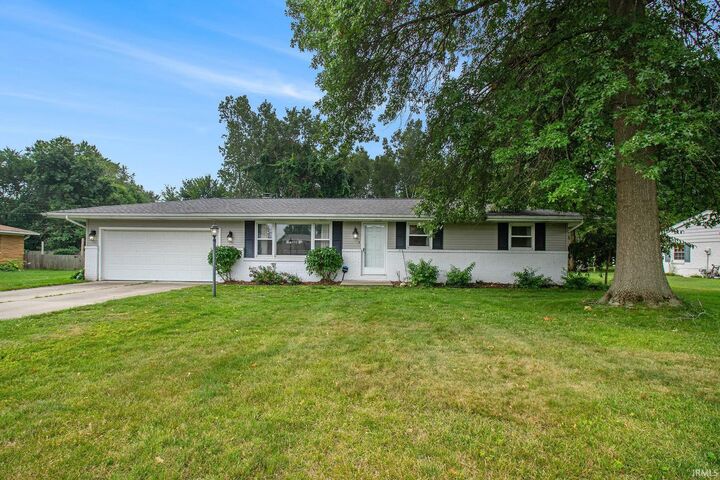 1222 Berkshire Drive  South Bend IN 46614-6016 photo