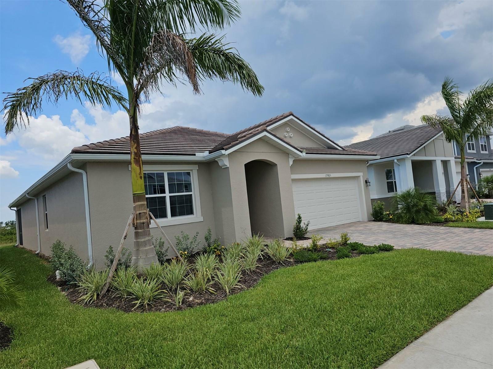 Property Photo:  17985 Grand Prosperity Drive  FL 34293 