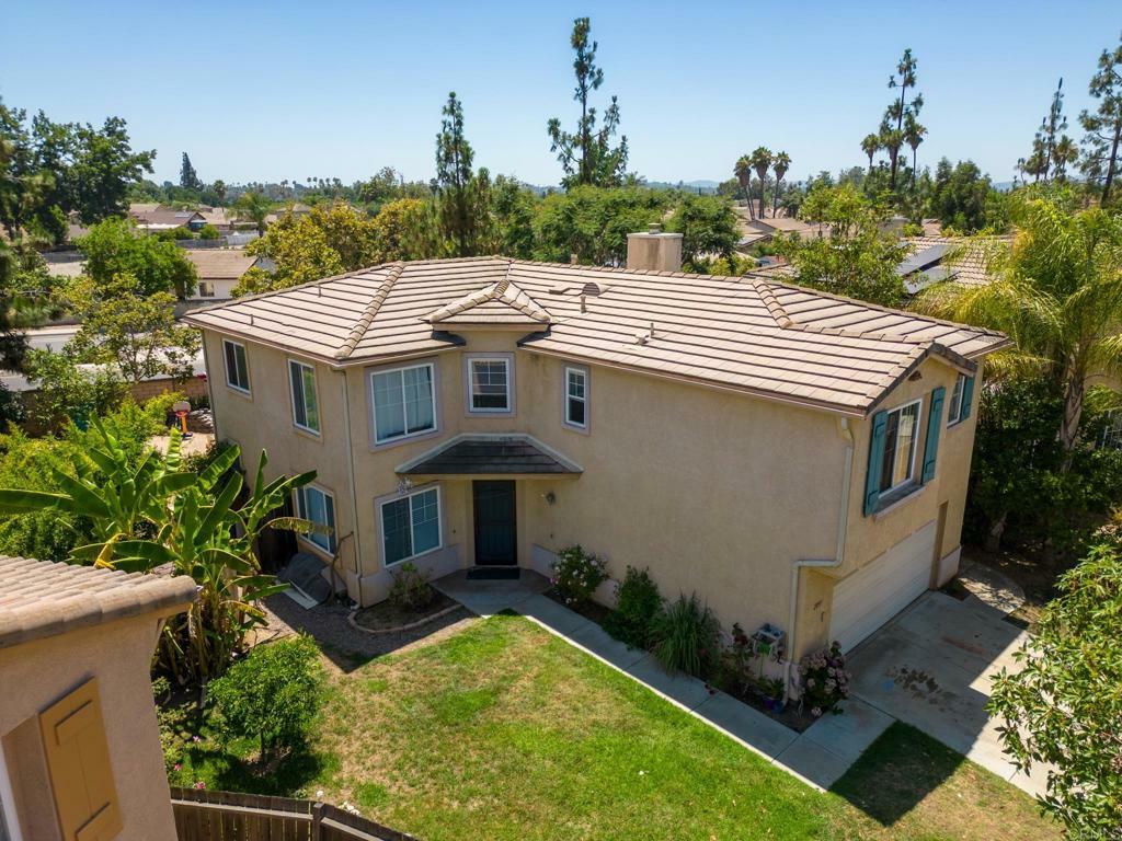 Property Photo: 2891 Oakwood Creek Way CA 92027