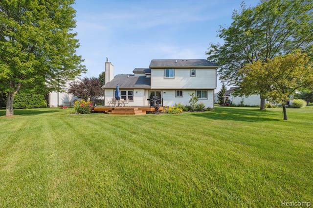 Property Photo:  1933 Oak Squire Lane  MI 48855 