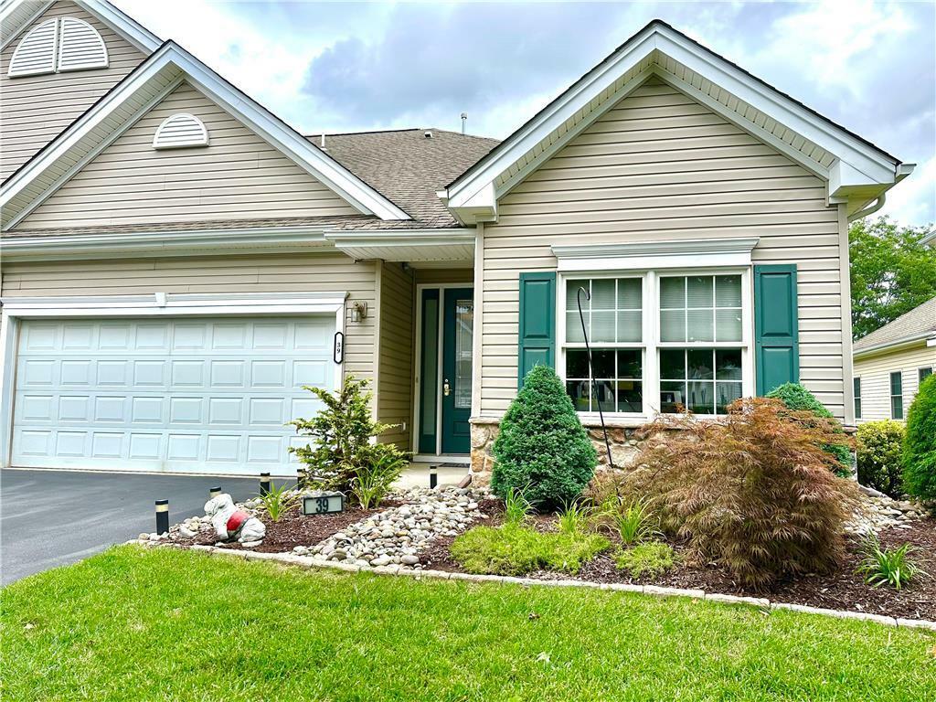 Property Photo:  39 Moor Drive  PA 18045 