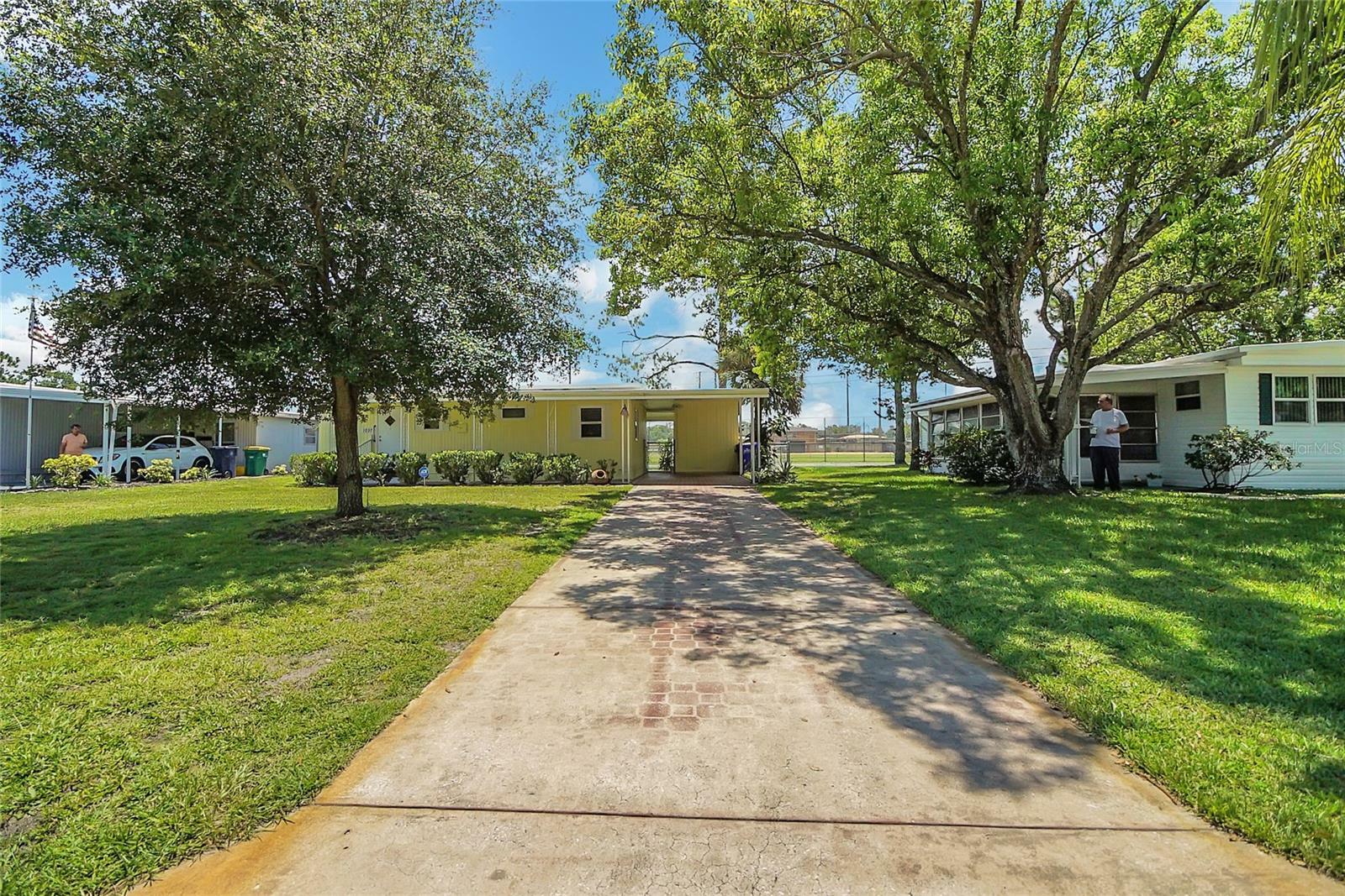 Property Photo:  1037 Capella Drive  FL 32778 