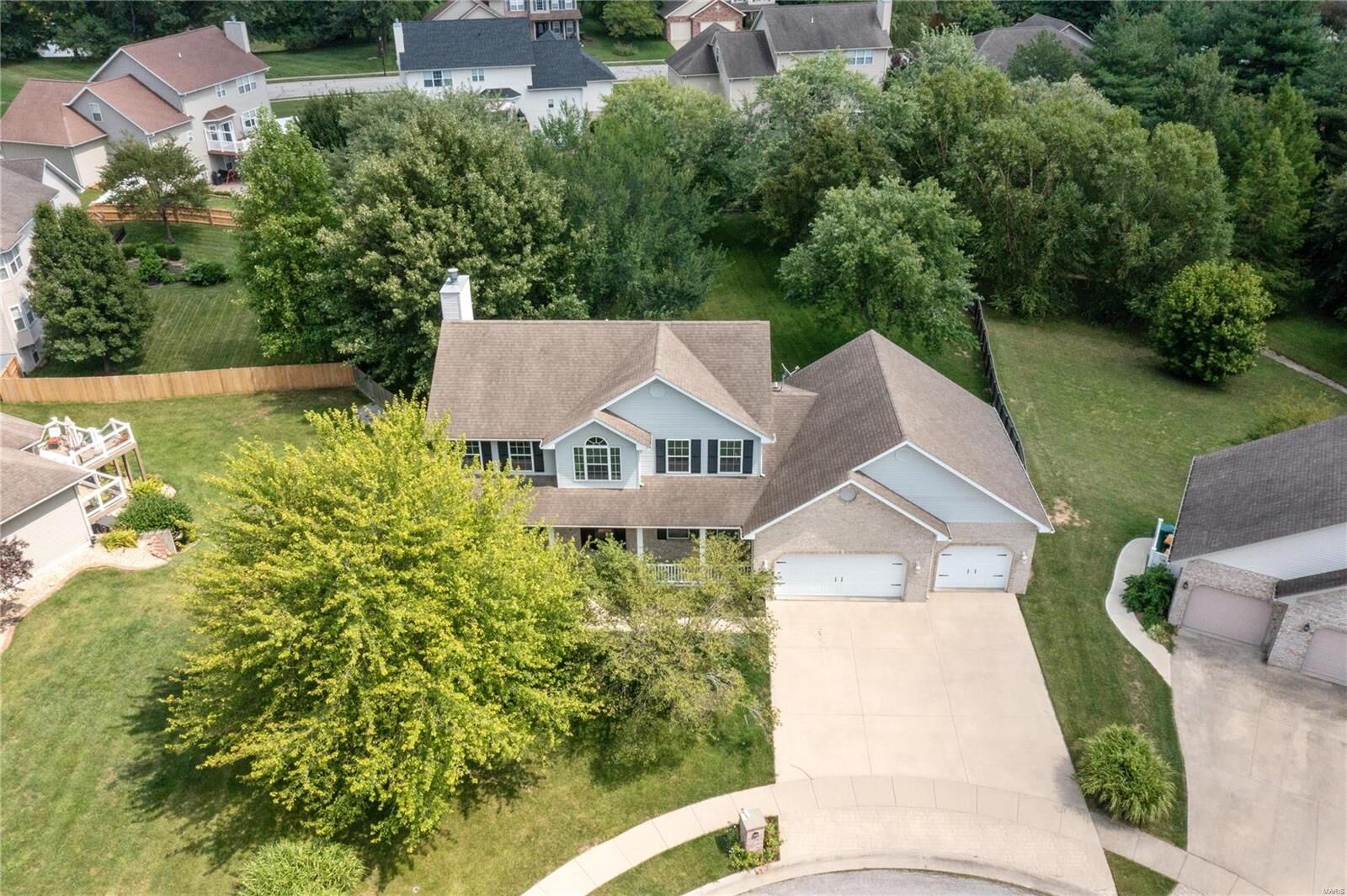 Property Photo: 305 Orange Jewel Court IL 62269
