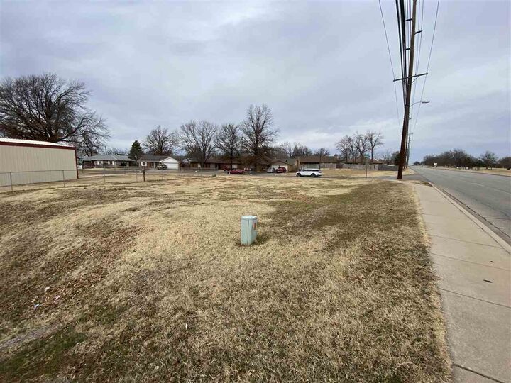 Property Photo:  N Osage And Union  OK 74601 
