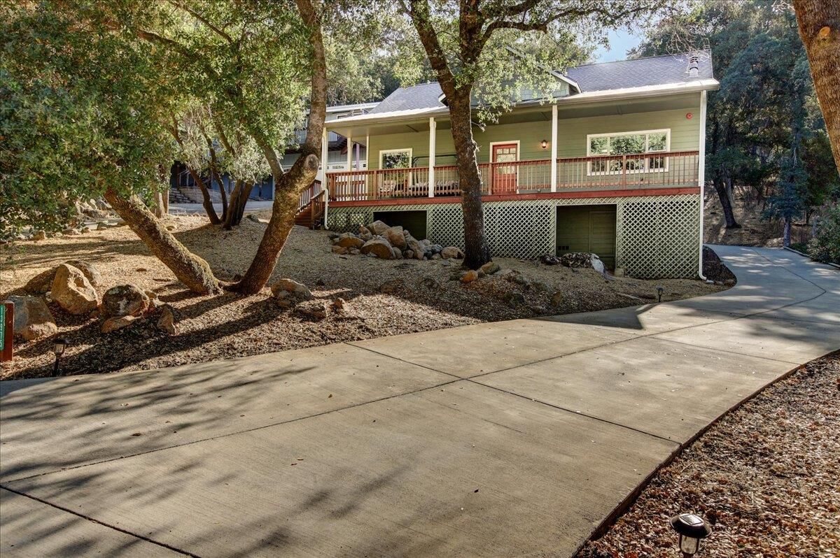 Property Photo:  13975 Lake Wildwood Drive  CA 95946 