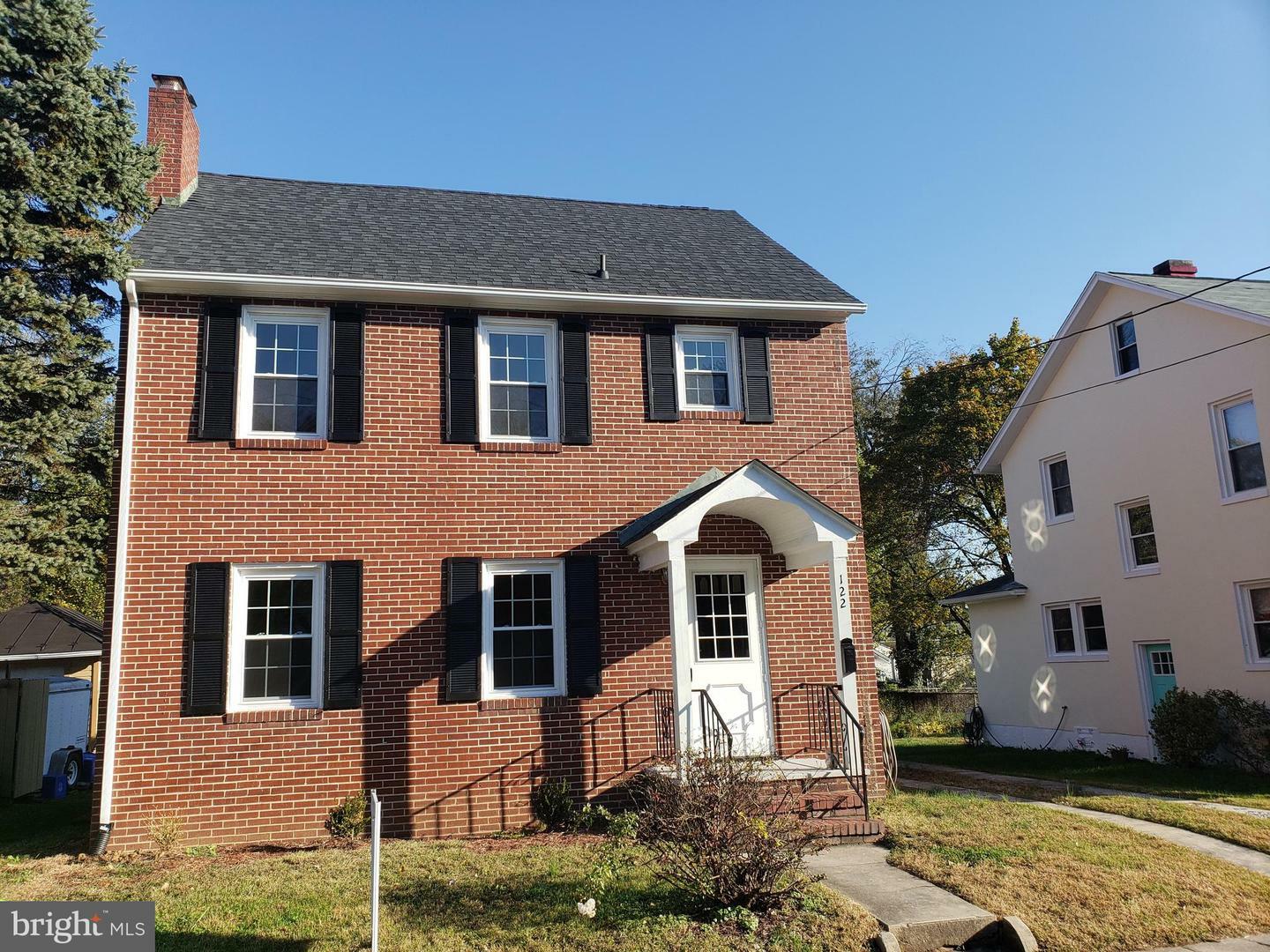 Property Photo:  122 Morningside Drive  VA 22601 