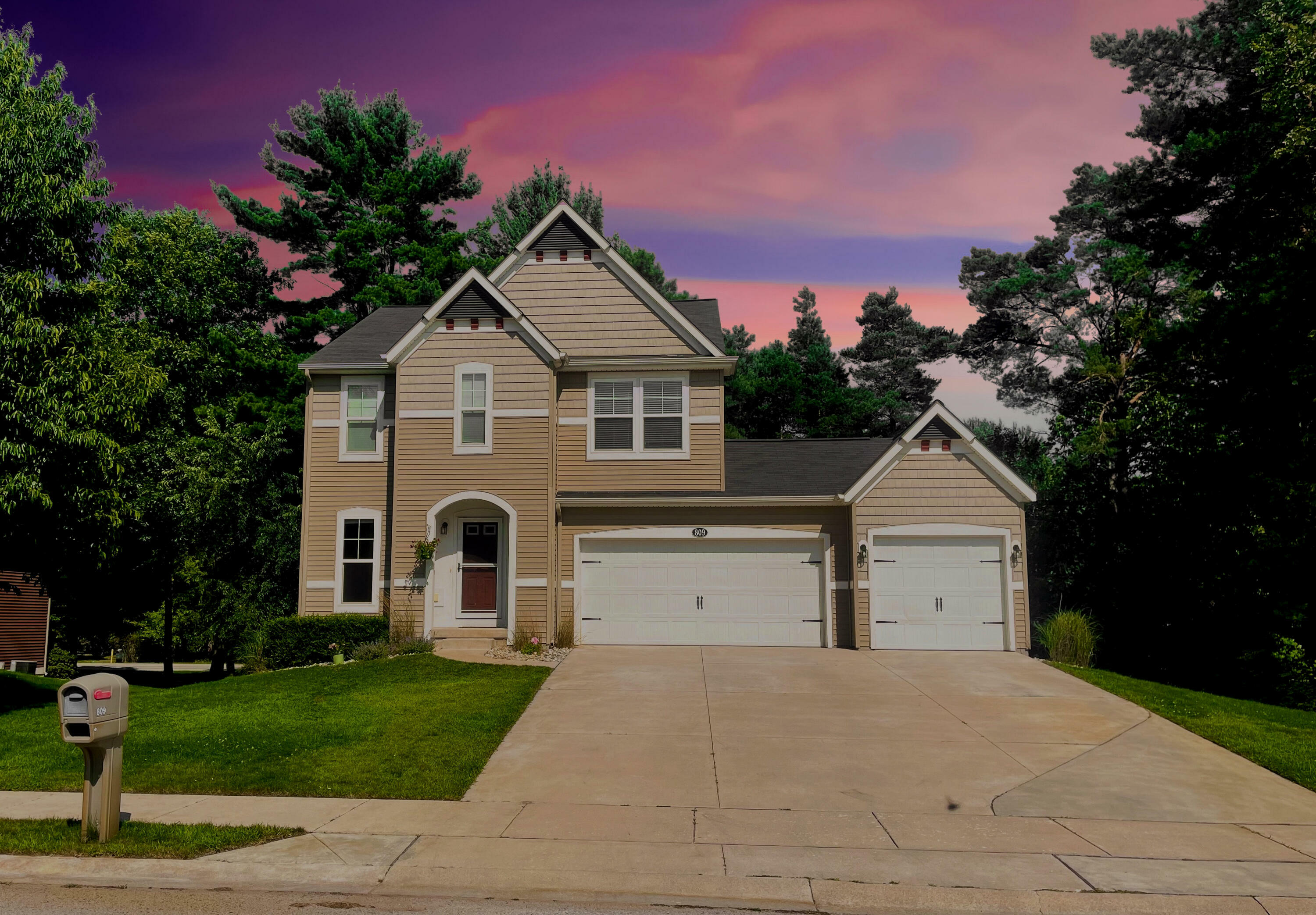 Property Photo:  809 Ashlee Drive  MI 49441 