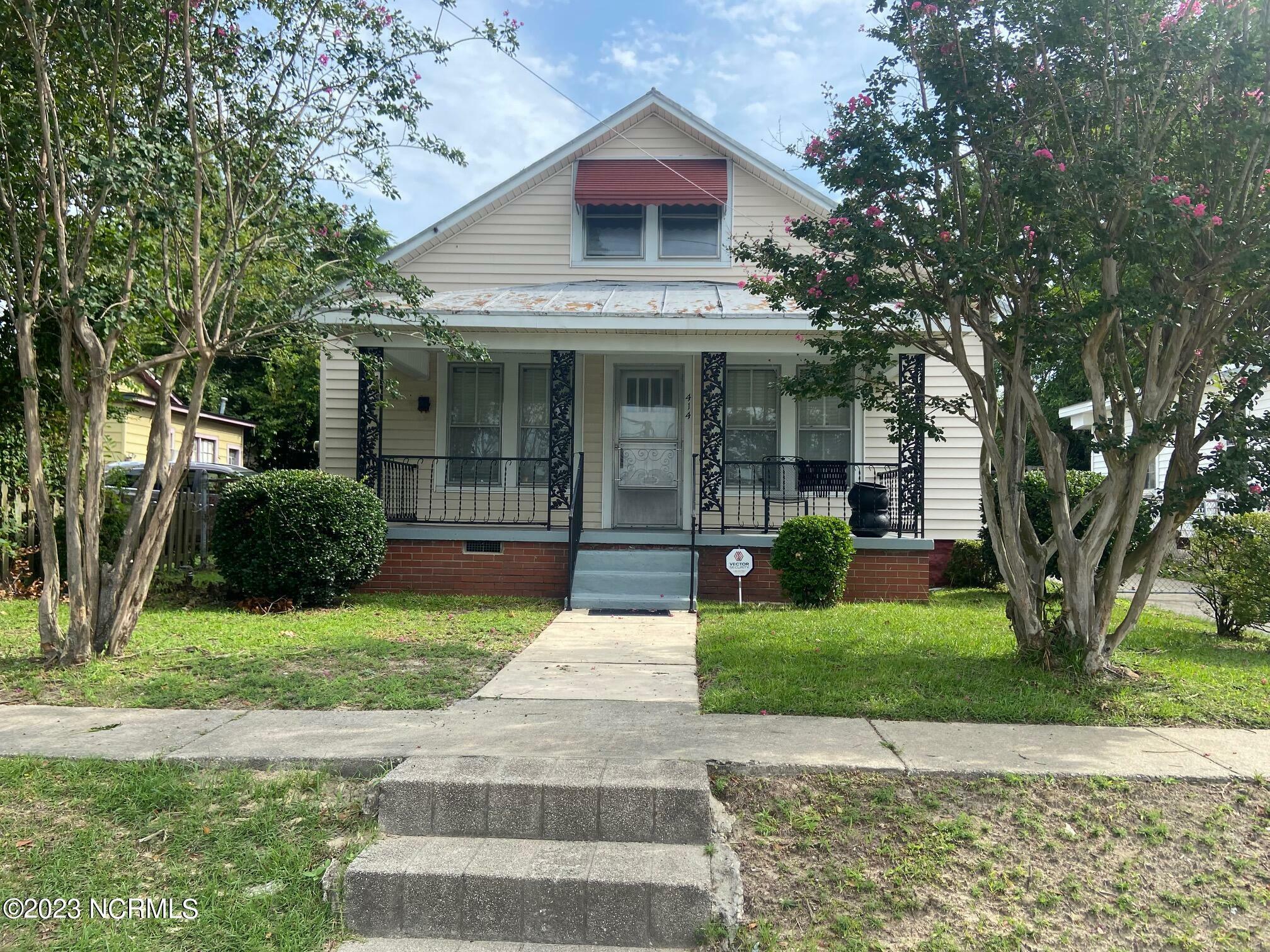 Property Photo: 414 W 6th Street NC 27889