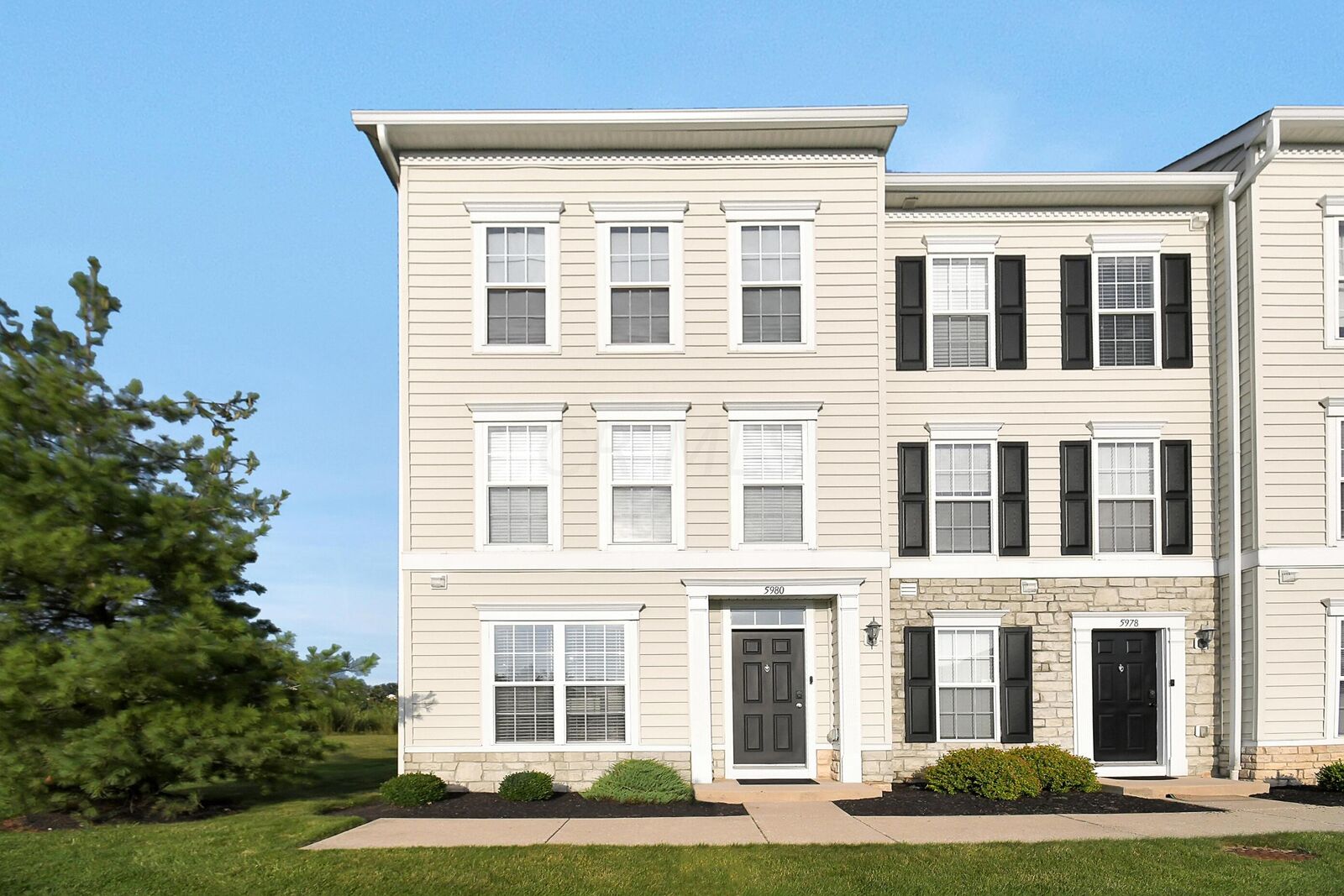 Property Photo:  5980 New Albany W Road  OH 43054 