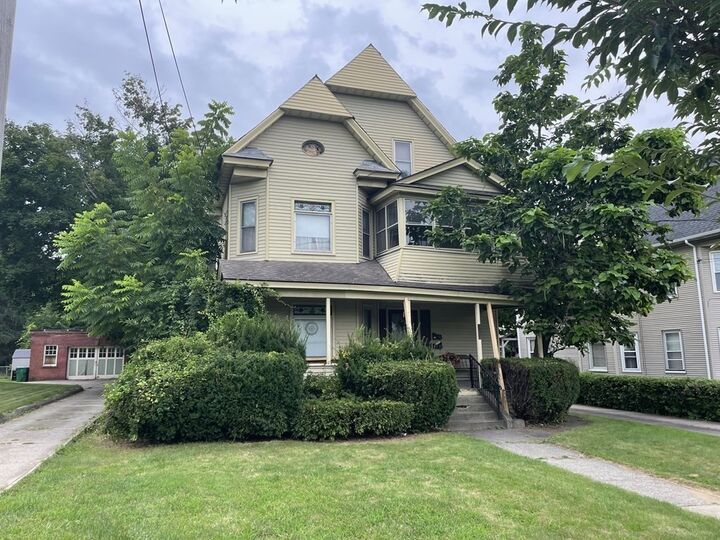 Property Photo: 370 Grove St MA 01020