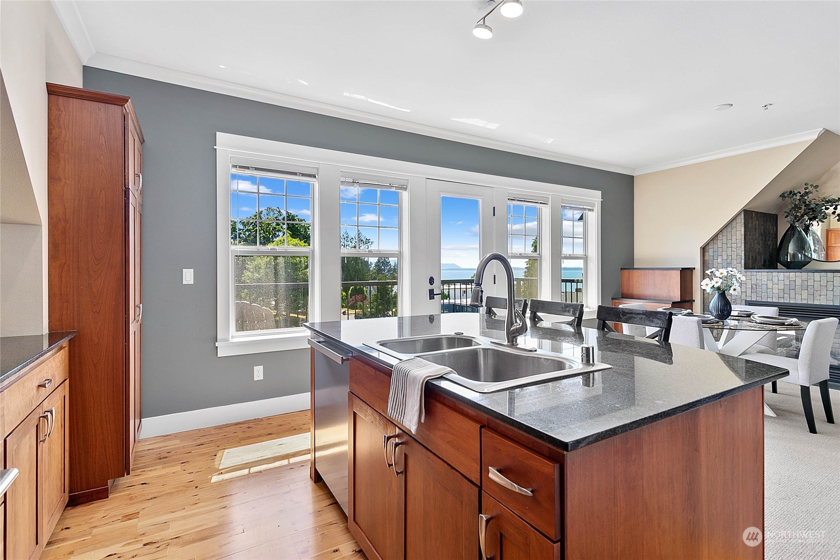 1000 High Street 401  Bellingham WA 98225 photo