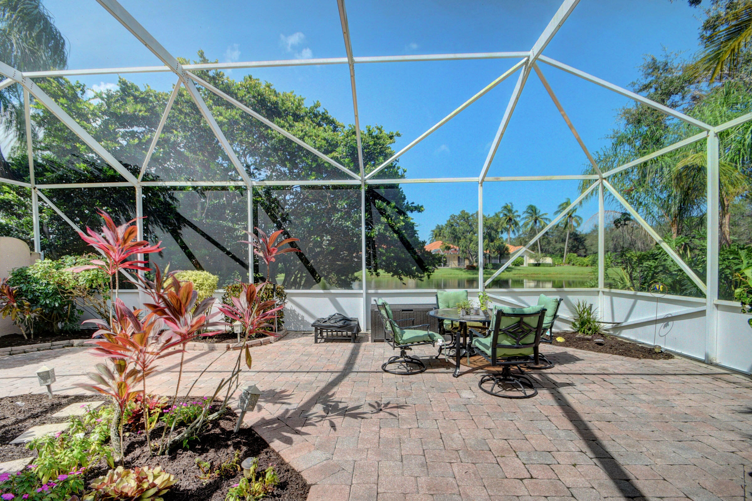 Property Photo:  7067 Deer Point Lane  FL 33411 