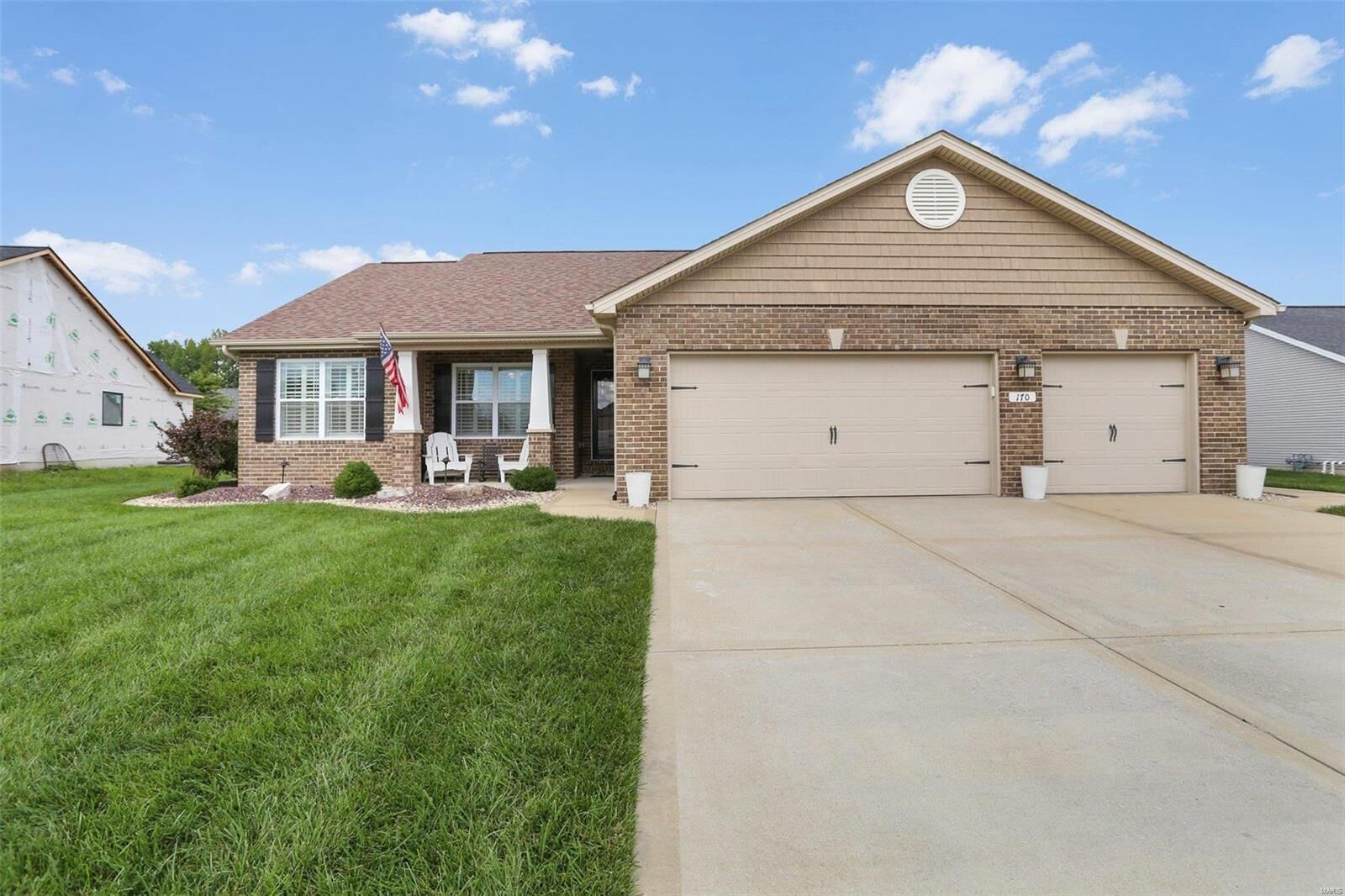 Property Photo: 170 Gabrielle Circle IL 62010