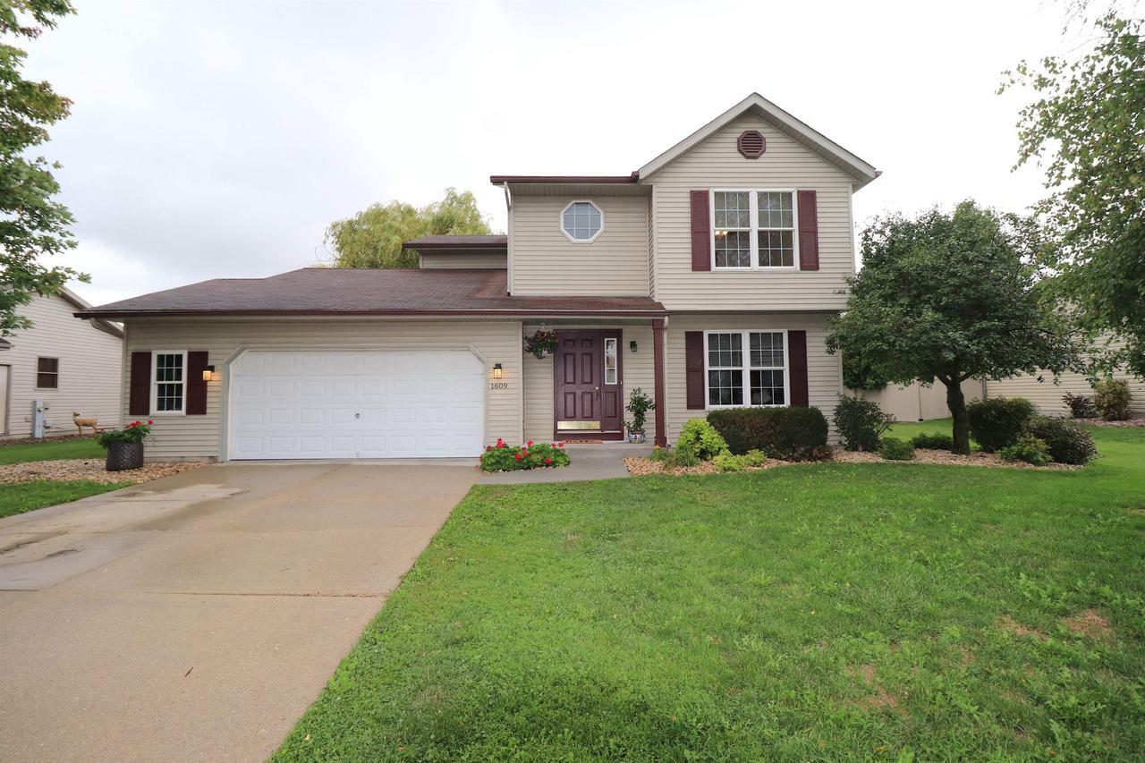 Property Photo:  1609 Alpine Drive  WI 53546 