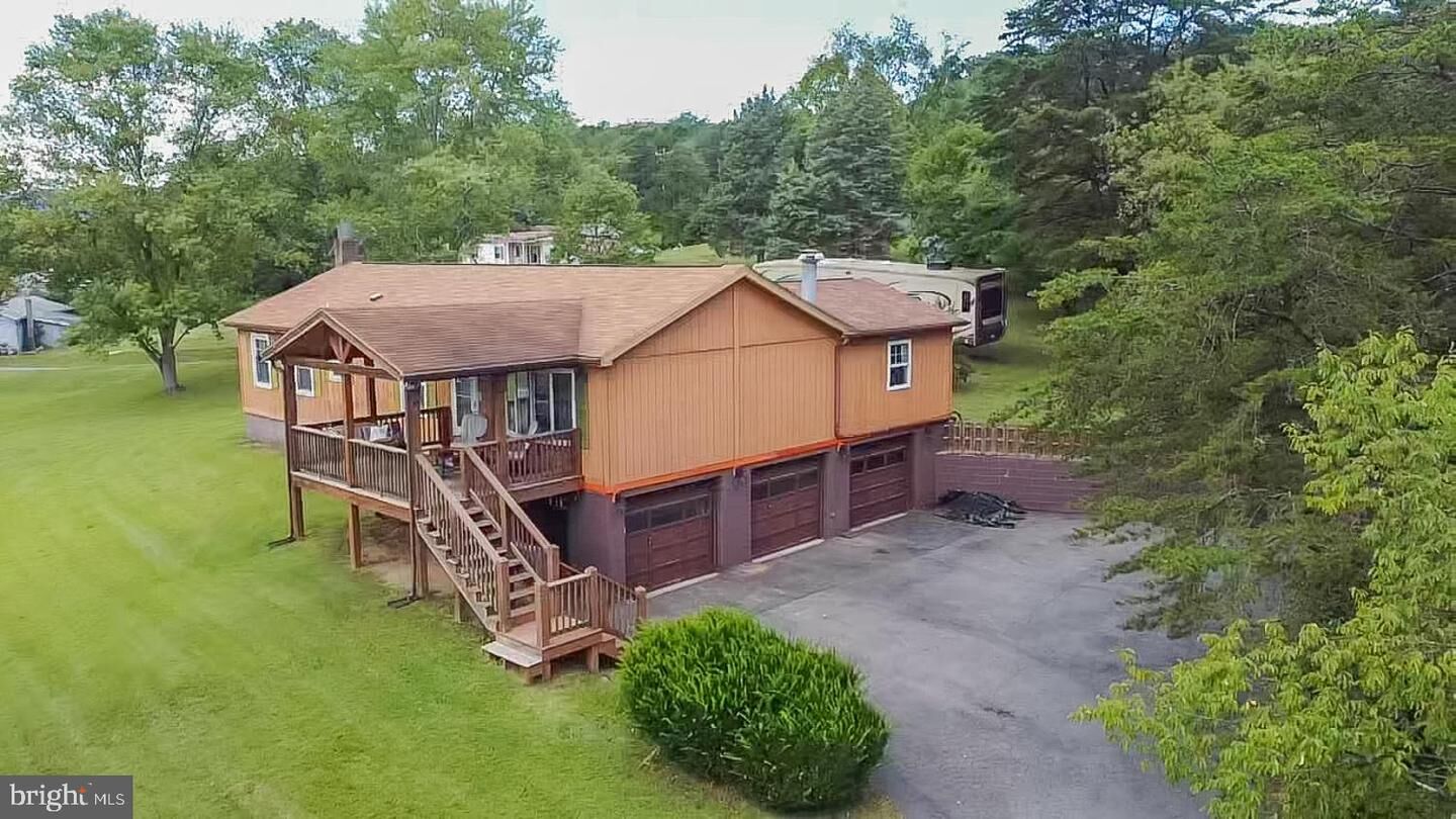 Property Photo:  15 Fountainhead Drive  WV 26726 