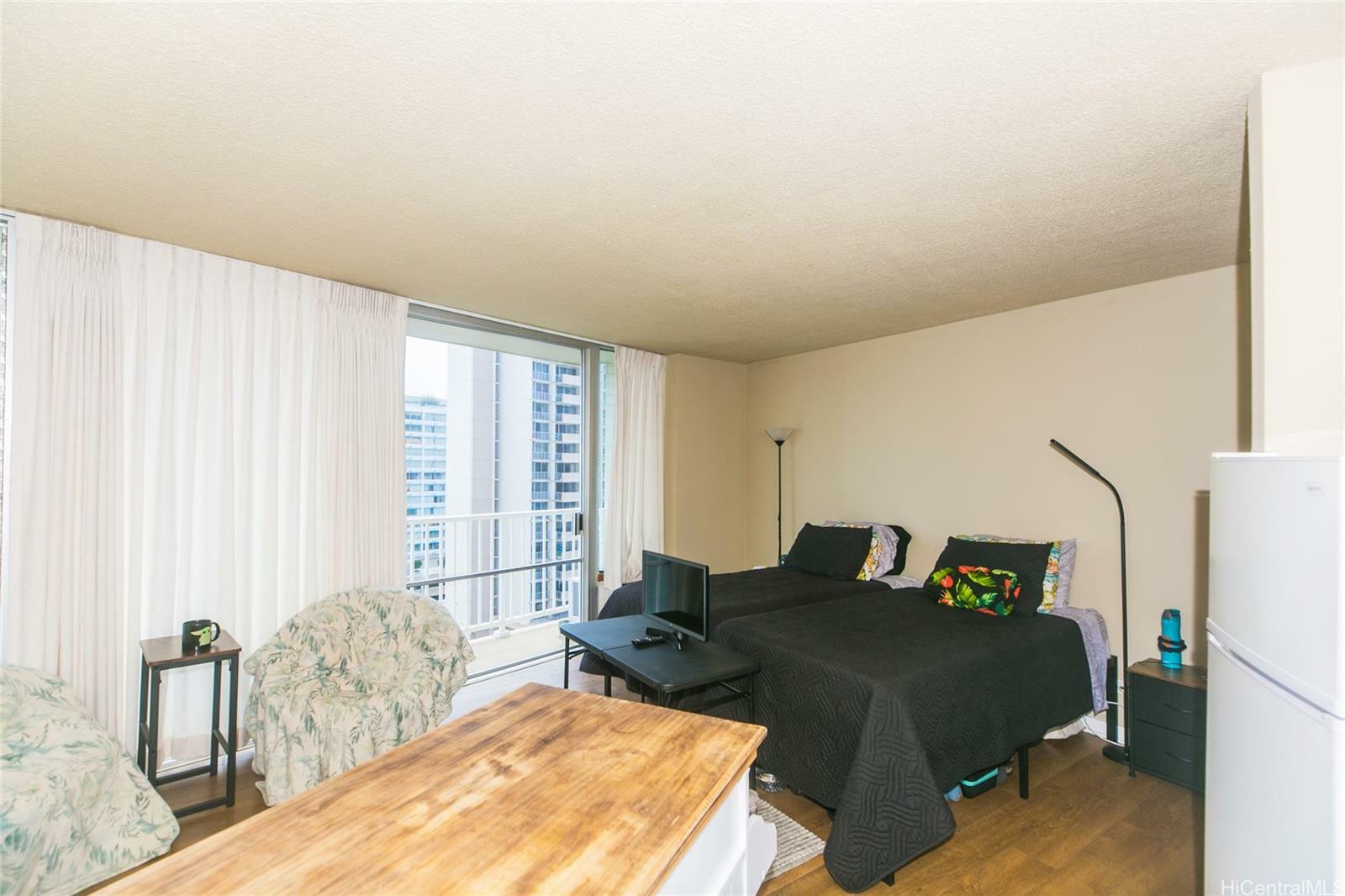 Property Photo:  750 Amana Street 1204  HI 96814 