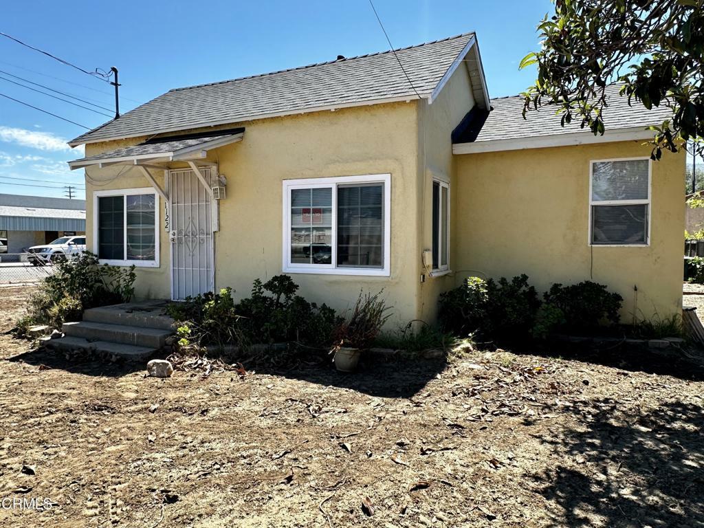 Property Photo:  136 S Oak Street  CA 93060 