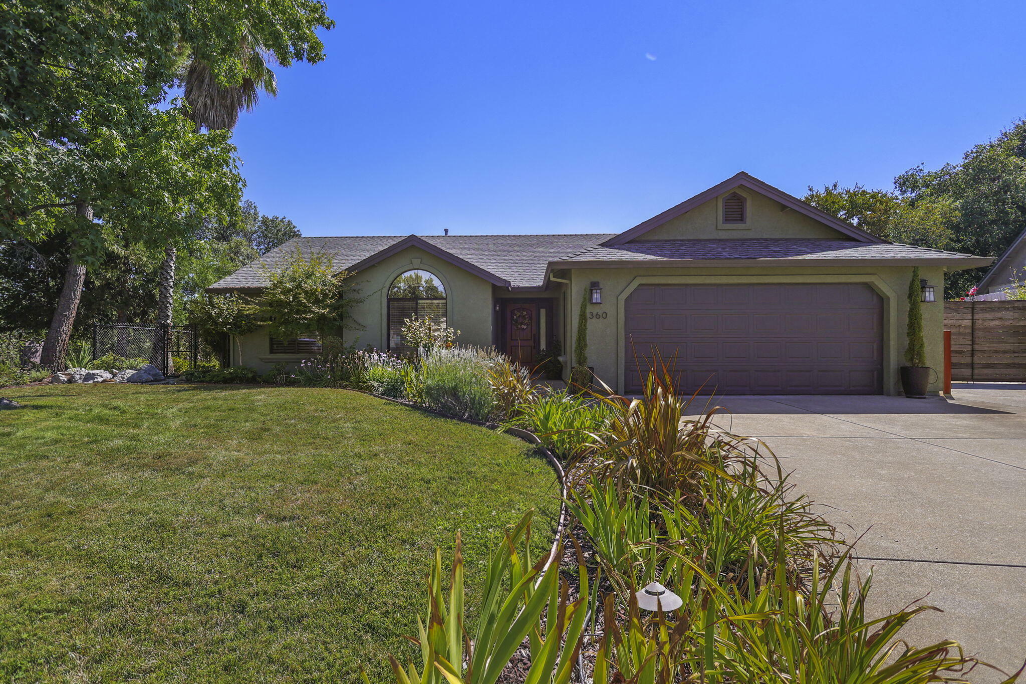 Property Photo:  4360 Rising Mist Circle  CA 96001 