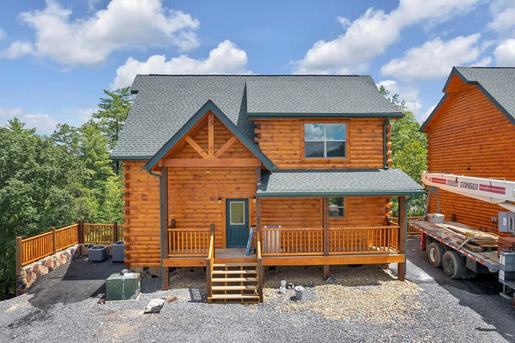 1802 Stone Wood Way  Pigeon Forge TN 37862 photo